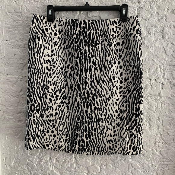 Talbots Dresses & Skirts - Talbots petite pencil skirt size 10p